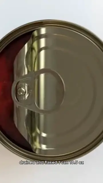 'Video thumbnail for De-Lightful Tuna casserole'