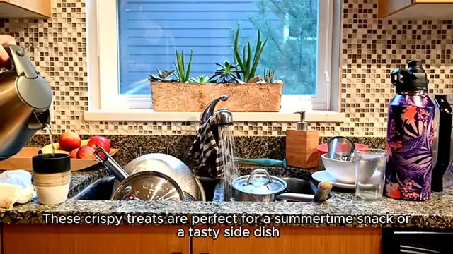 Video thumbnail for Corn fritters recipe