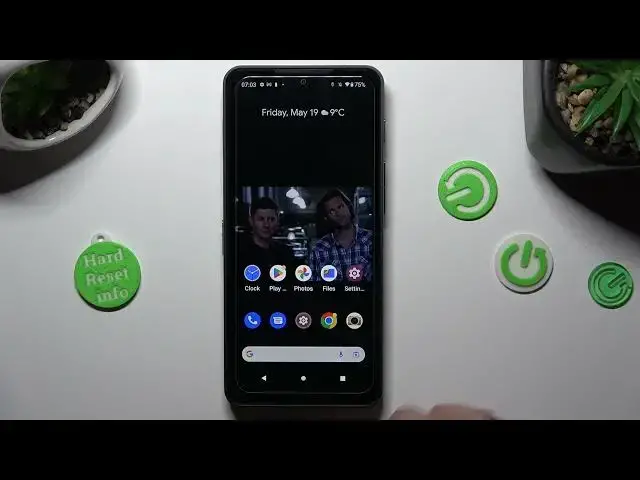 Video thumbnail for How to Turn On & Off Auto Brightness on CAT S75?