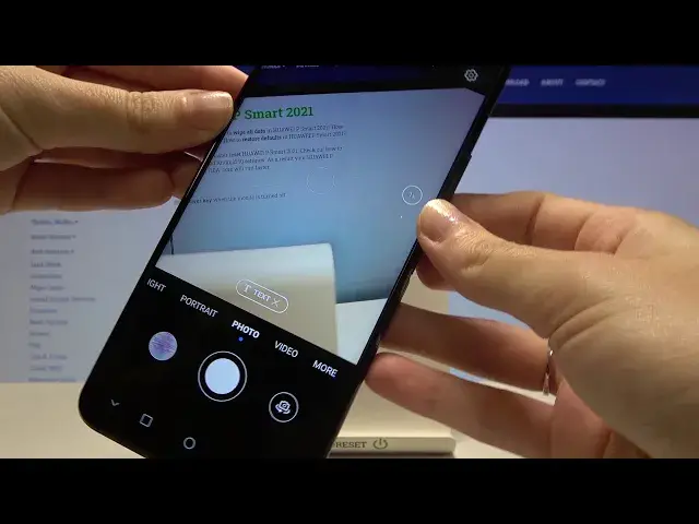 Video thumbnail for How to Use Camera Leveler in HUAWEI P Smart 2021 – Horizontal Level