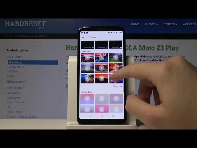 'Video thumbnail for How to Change Keyboard Theme on MOTOROLA Moto Z3 Play – Keyboard Settings'