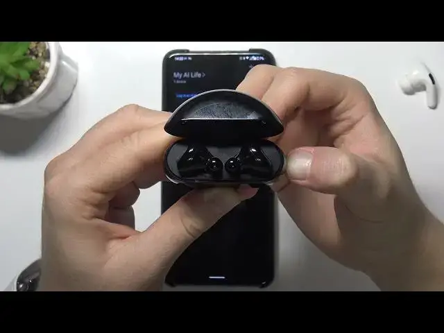 Video thumbnail for How to Hard Reset Huawei FreeBuds 3? Restore Defaults in FreeBuds 3