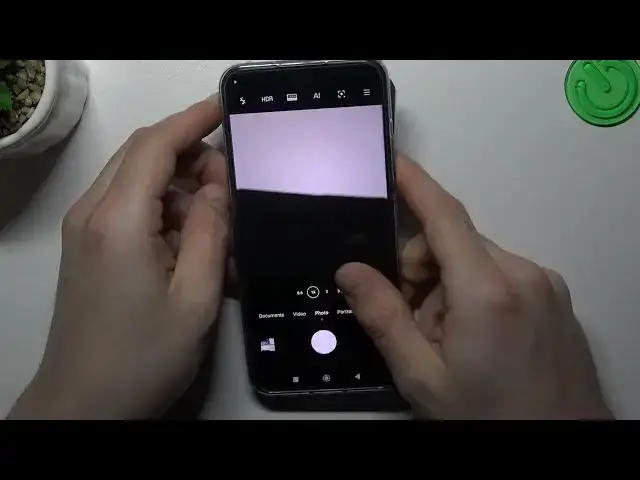 'Video thumbnail for How to Take Series of the Photos on Xiaomi 13 - Burst Shot'