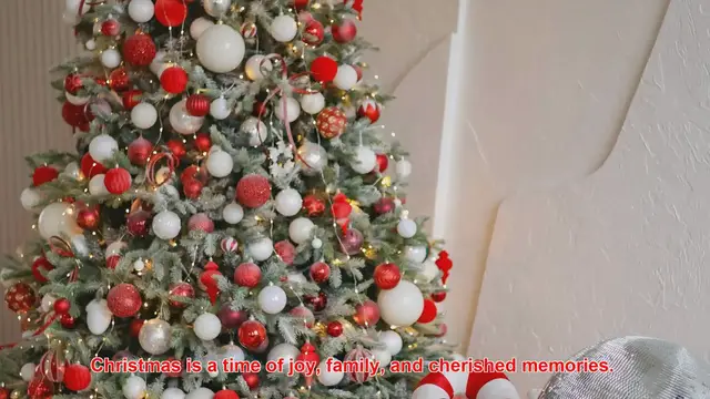 Video thumbnail for What Are The Best Ways To Design A Christmas-Themed Scrapbook?