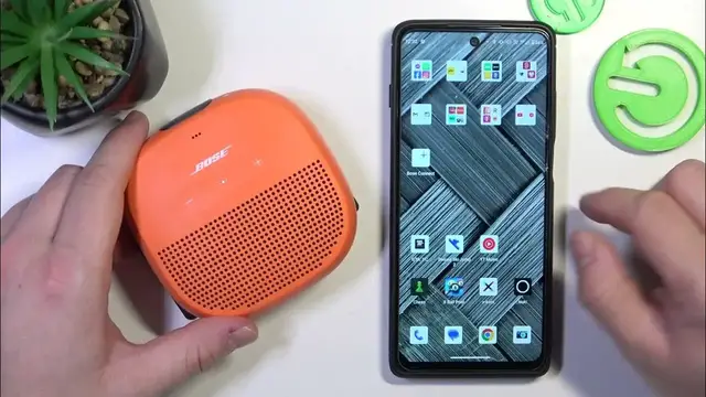 Video thumbnail for How to Enable and Disable Voice Prompts on Bose Micro SoundLink – Personalize Your Audio!