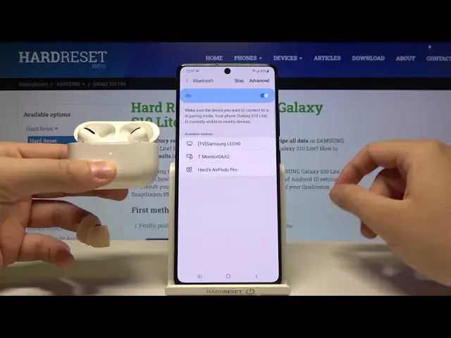 Video thumbnail for How to Pair AirPods with Samsung Galaxy S10 Lite - Connect Wireless Buds