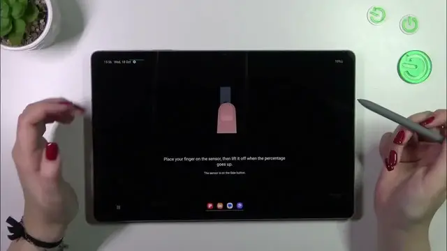 Video thumbnail for How to Add Fingerprint on SAMSUNG Galaxy Tab S9 FE+: Secure Your Tablet with a Touch!