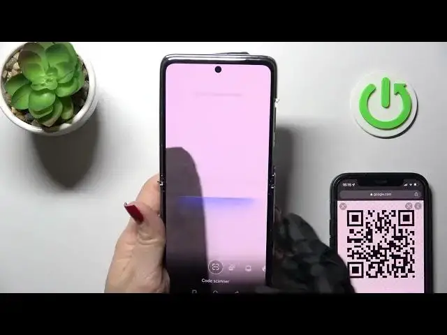 Video thumbnail for How to Scan QR Codes on HUAWEI P50 Pocket - QR Codes Scanner