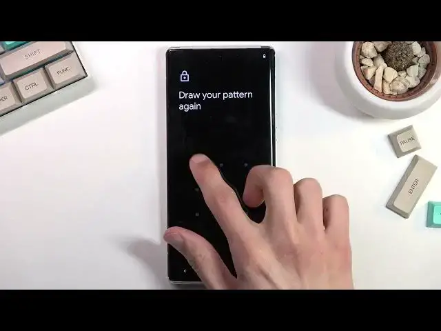 Video thumbnail for How to Set Up GOOGLE Pixel 6 Pro - Setup Guide