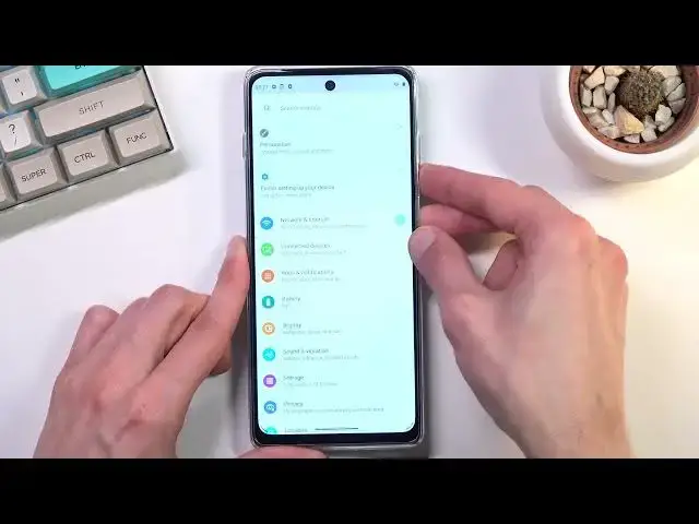 'Video thumbnail for How to Take Screenshot on Motorola Moto G200 – Screen Capture'