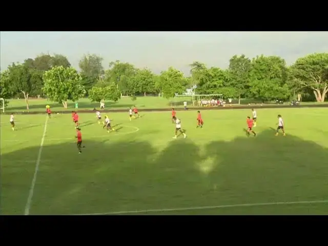 'Video thumbnail for Querejeta VS Olimpiaco Habana - #FutbolDeBarriosCuba'