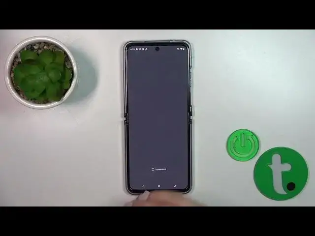 'Video thumbnail for How to Silence Ringtone on a MOTOROLA Razr 40 Ultra - Turn Off the Incoming Call Sound Volume'