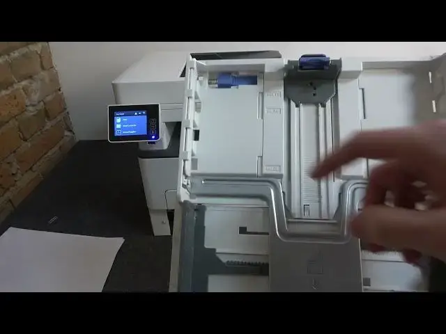 'Video thumbnail for How to Insert A4 Paper in Lexmark NB2236i Tray 1 / Load A4 Paper Properly'