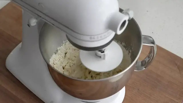 'Video thumbnail for 18.Super Smooth Hummus and EASY Pita Recipe (1080p 30fps)'