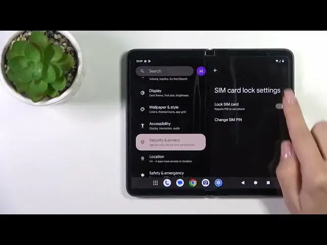 'Video thumbnail for How to Remove SIM PIN from GOOGLE Pixel Fold SIM Card'