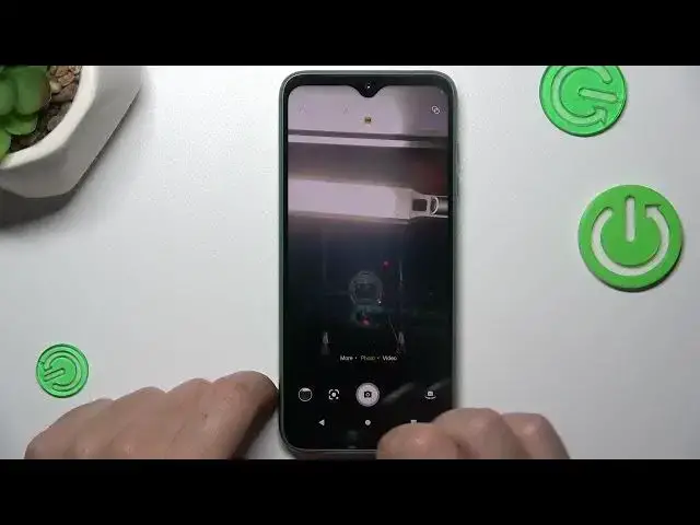 Video thumbnail for How to Change the Camera Aspect Ratio on Fairphone 4 - Adjust Photo Size