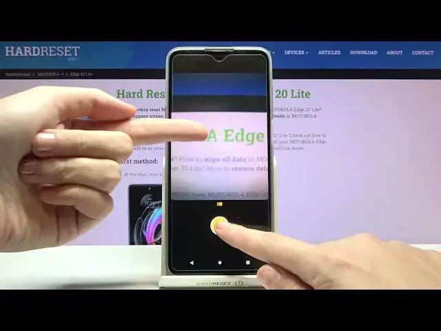 Video thumbnail for How to Take Burst Shot on Motorola Edge 20 Lite – Take Series of Photos