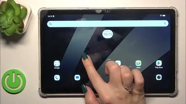 Video thumbnail for How to Enable/Disable Google Feed on HOTWAV Pad 8 – Manage Google News
