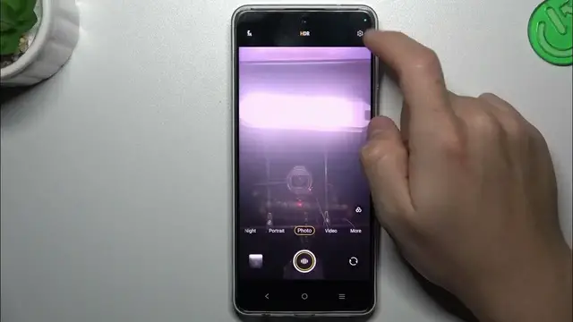 Video thumbnail for Picture Perfect: How to Change Photo Aspect Ratio on Vivo Y200