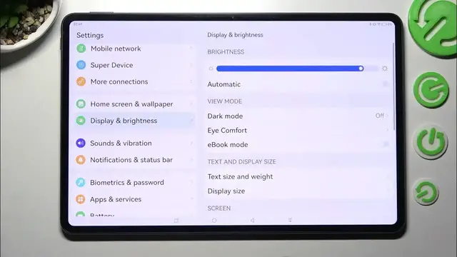'Video thumbnail for How to Change Display Refresh Rate in HUAWEI MatePad Pro 12.6 – Refresh Rate Management'