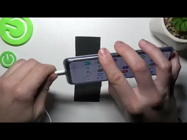 Video thumbnail for How to Connect Headphones to POCO M5s - Find Headphones Slot