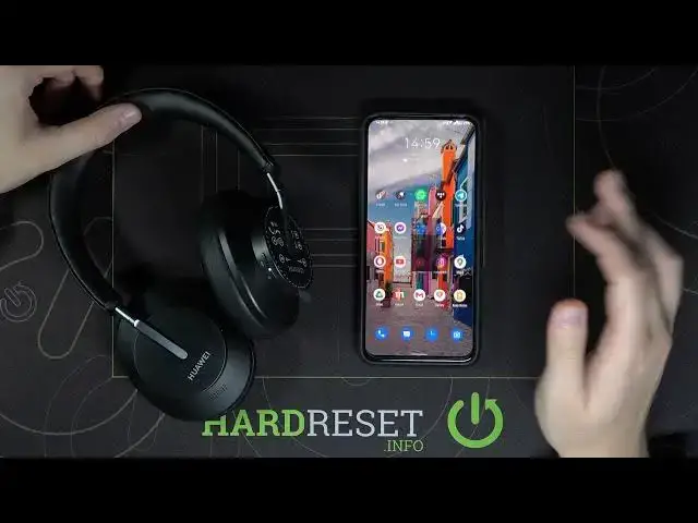 Video thumbnail for How to Connect HUAWEI FreeBuds Studio to AI Life App