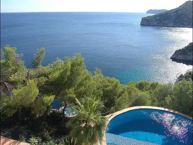 Video thumbnail for LUXURY MANSION on a Cliff with Privileged Views over the SEA in COSTA NOVA · Javea