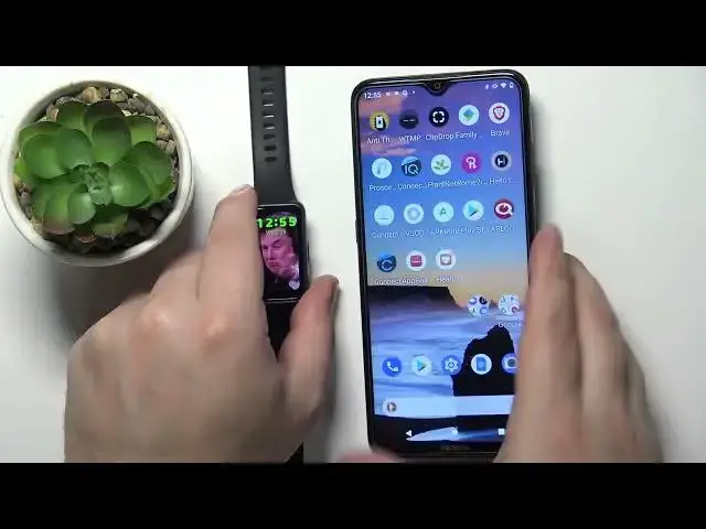'Video thumbnail for Huawei Band 7 - How To Check Serial Number'