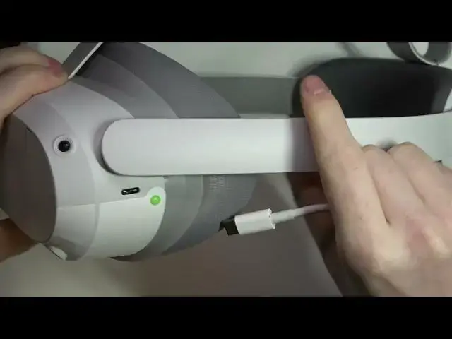 Video thumbnail for Pico 4 VR - How To Charge