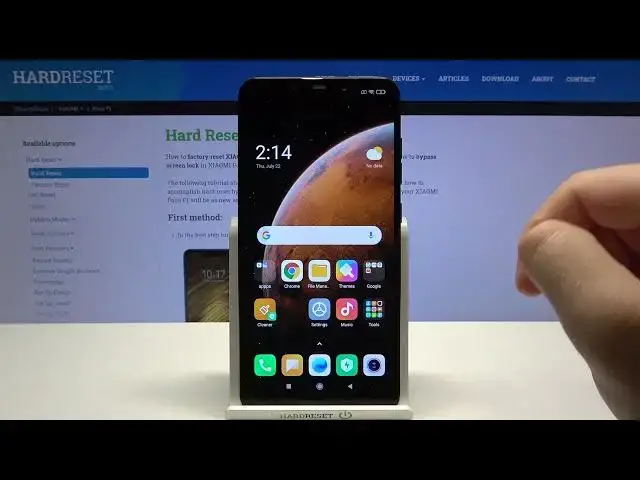 Video thumbnail for How to Create Folder on Home Screen in Xiaomi Pocophone F1? Adjust your Home Screen - Organize Apps