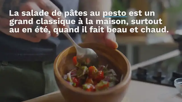 Video thumbnail for Salade de pâtes au pesto, jambon cru et mozzarella