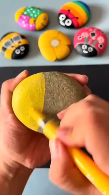 Video thumbnail for How I Turned Plain Stones into Adorable Bee, Ladybug, and Fish Designs