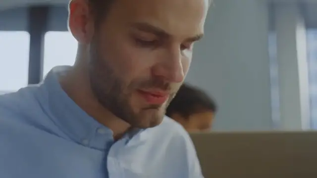 Video thumbnail for Investing in Binance Coin (BNB): A Strategic Guide for Investors