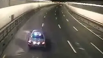Video thumbnail for Policial quase é atropelado por carro em alta velocidade