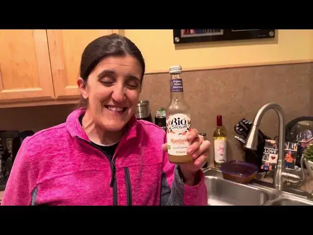 Video thumbnail for Bio Sicilian Mandarin Review: Taste of Sicily! 🇮🇹