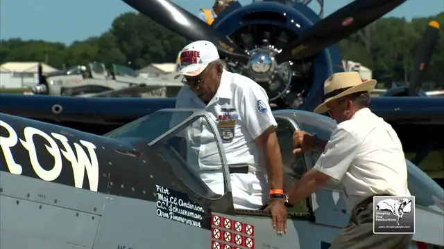 Video thumbnail for 2014 EAA Warbirds in Review