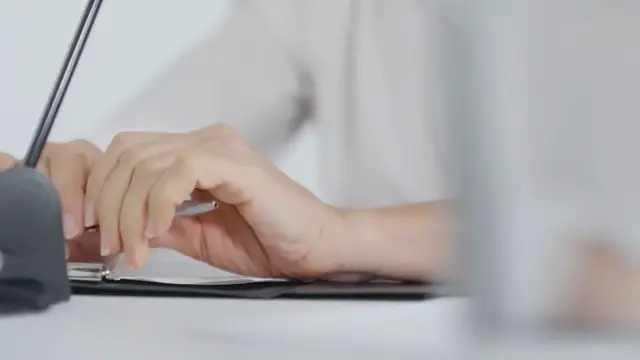 Video thumbnail for Oracle shares jump on earnings and revenue beat