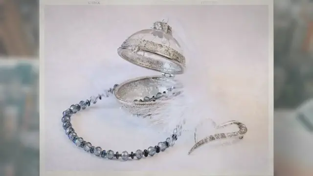 Video thumbnail for Is Platinum Good for Jewelry?