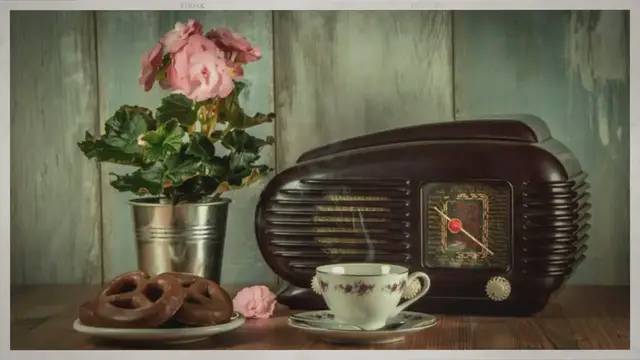 Video thumbnail for Why Do Radio Stations Play the Same Songs?