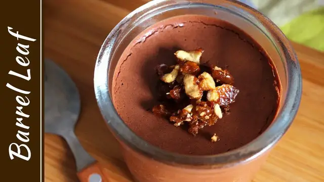 'Video thumbnail for 巧克力慕斯 Chocolate Mousse (無鮮奶油) (Pierre Hermé 皮耶‧艾曼) × friday購物 VALRHONA 70%瓜納拉鈕扣巧克力'