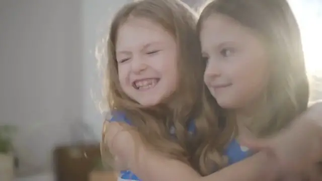 Video thumbnail for Linda Nolan: The Singer, the Star, the Survivor