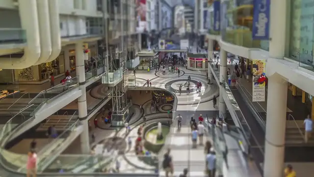 Video thumbnail for Macy’s cuts sales forecast as department stores struggle to draw shoppers