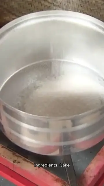 'Video thumbnail for tres leches recipe'