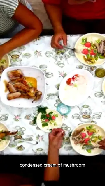 Video thumbnail for tatertot casserole recipe