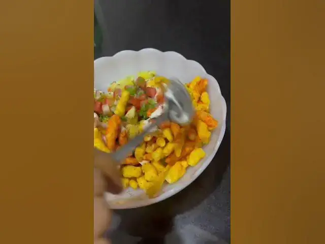 Video thumbnail for Kurkure salad