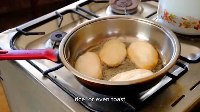 Video thumbnail for hamburger gravy recipe