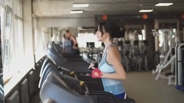 Video thumbnail for High-Intensity Interval Training: The Future of Fat Burning