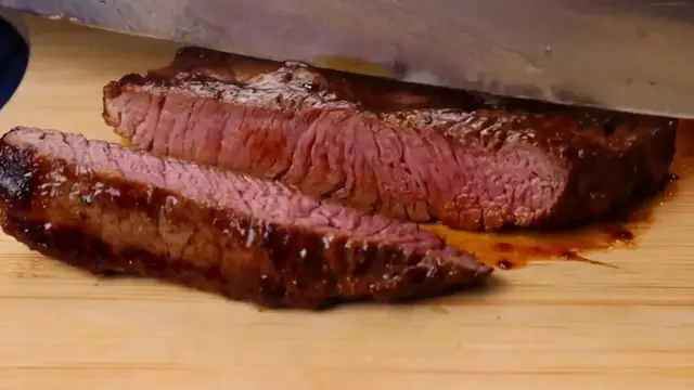Video thumbnail for Grilled Beef Steak Recipe