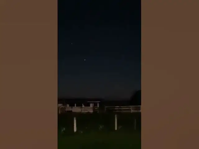 'Video thumbnail for Vários UFOs/Orbes filmados em Castro-PR, Brasil – 14/12/24'