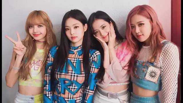 Video thumbnail for Angel Number 4: A Message of Hard Work and Determination